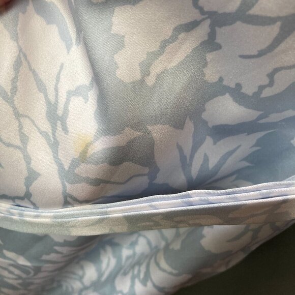 SENSATIONS 2 PIECE Night gown with robe MEDIUM - Picture 10 of 13